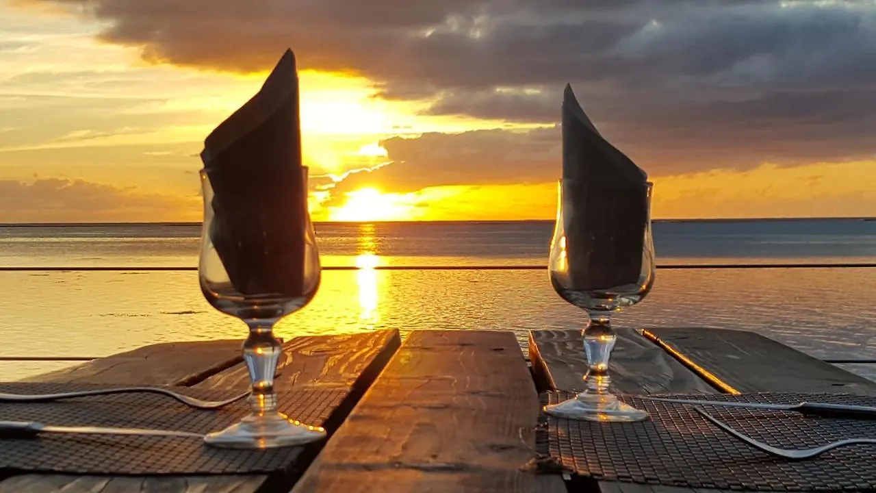 Hotel Hibiscus Papetoai